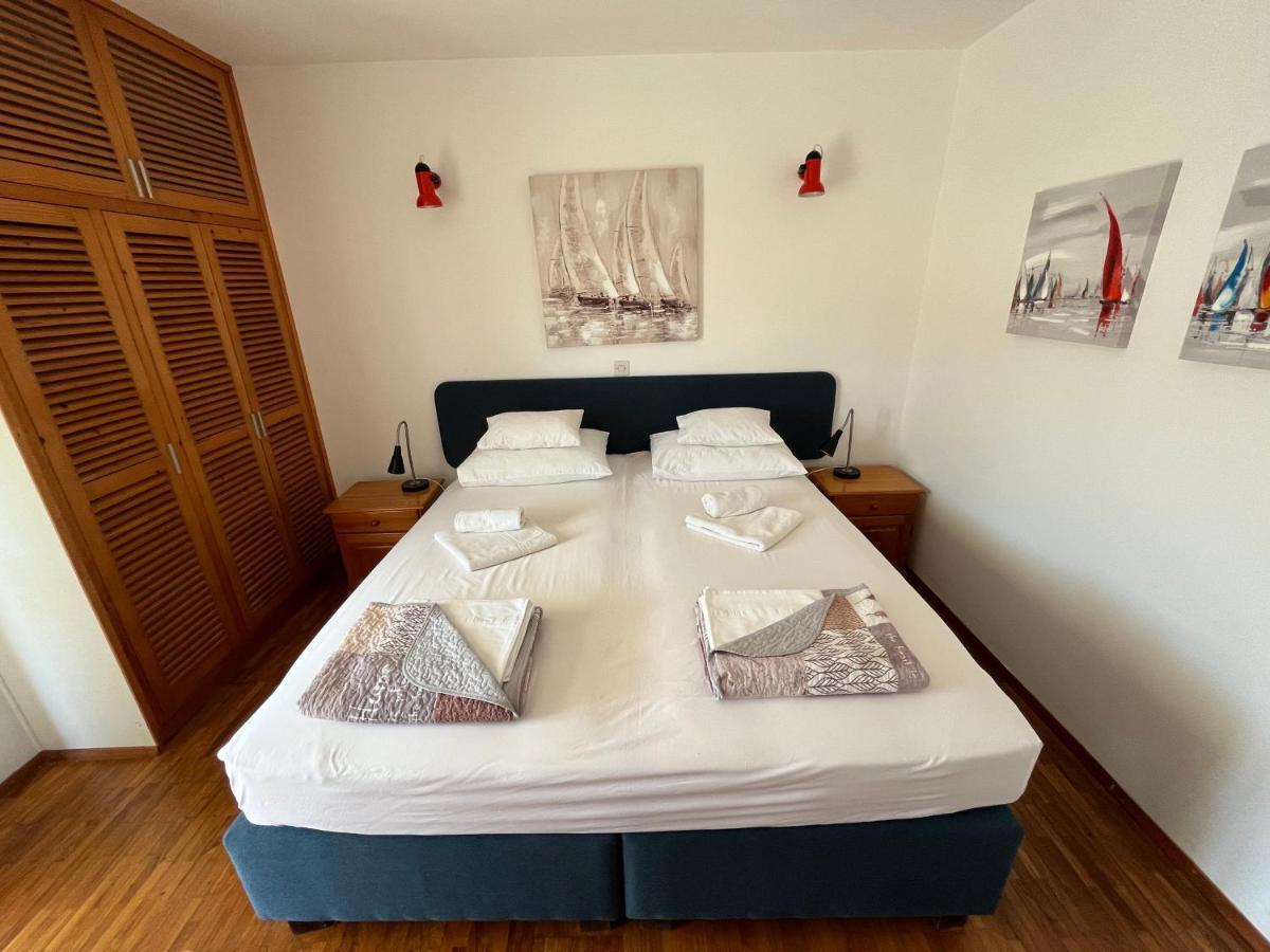 Apartments Suda ลุมบาร์ดา ภายนอก รูปภาพ